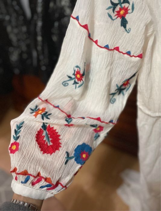 Rochie brodata  Zara S