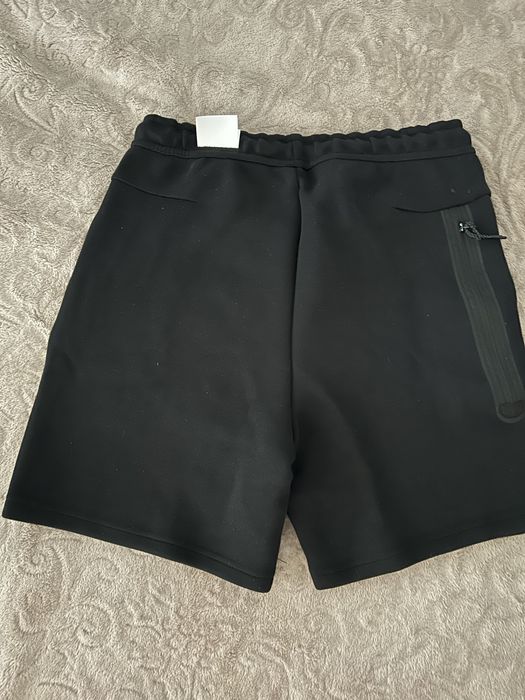Nike tech fleece pantaloni scurti