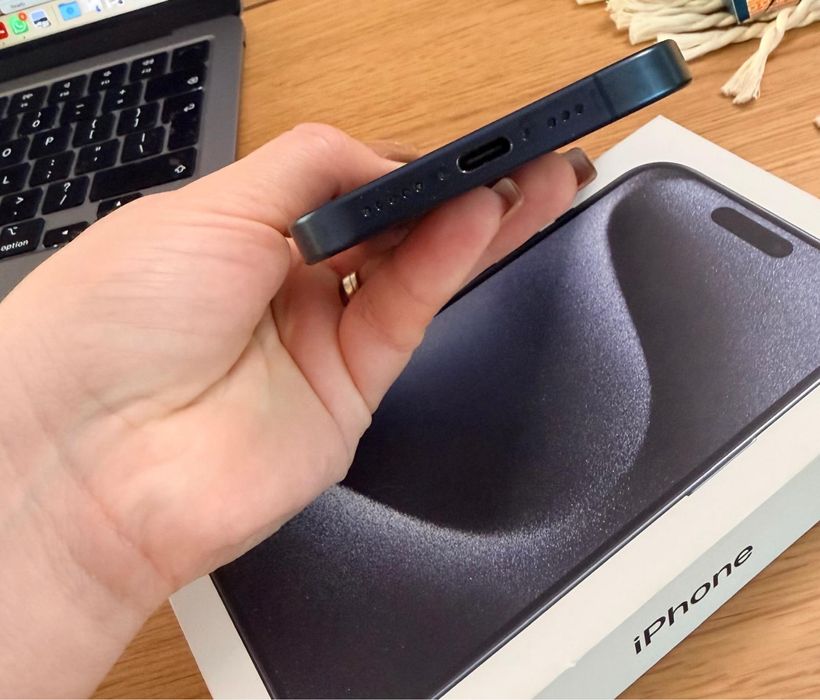 Iphone 15 pro 128 GB