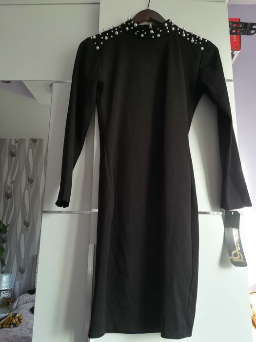 Дамски елегантни рокли