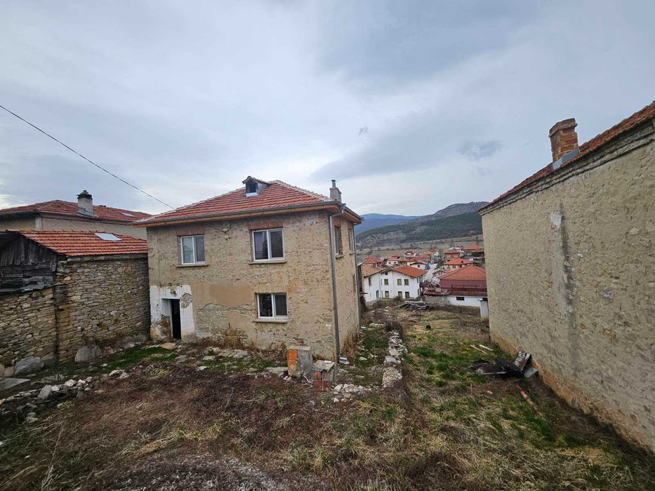 Продава се Къща в с. Павелско, Област Смолян - 150 кв.м за 476 €/кв.м - Снимка #4