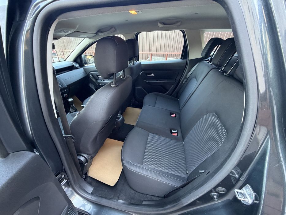 Vind dacia duster 1,6 benzina an 2019 euro 6