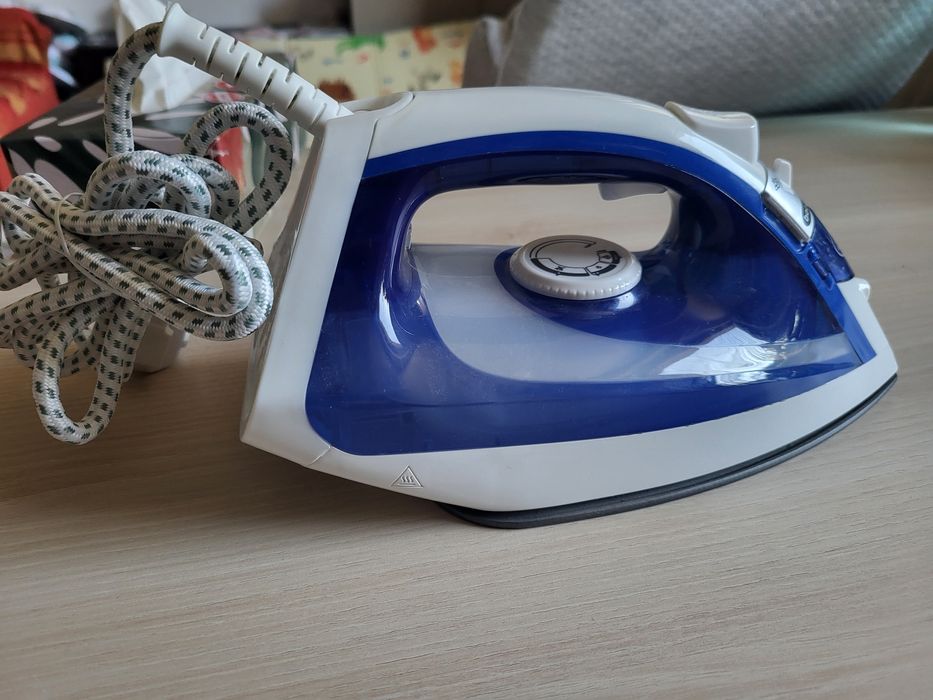 Fier de calcat Tefal Virtuo FV1711E0
