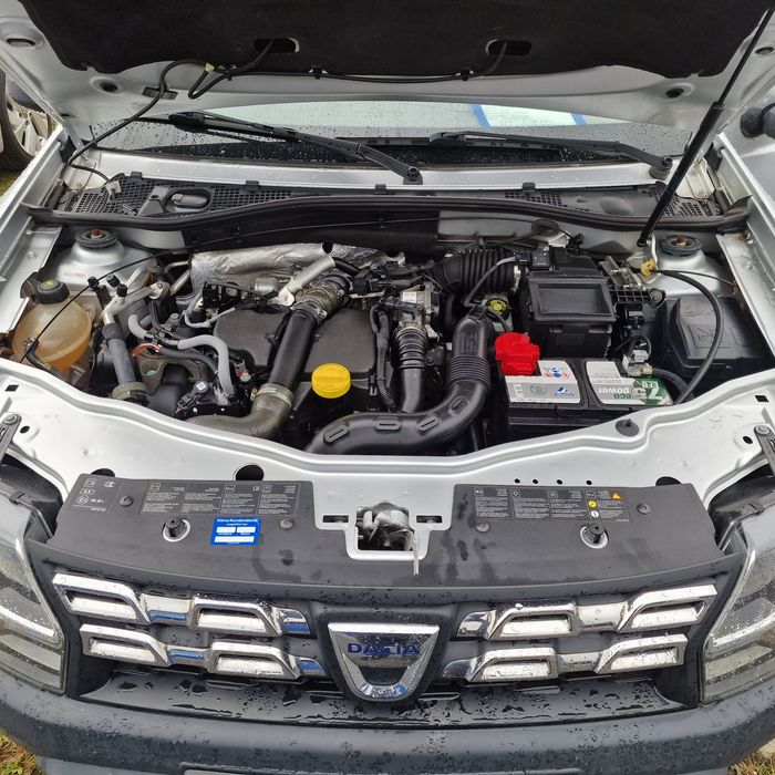 Dacia Duster An 2016 Fara Adblue 1.5DCI Euro 6 cauciucuri allsezon clima geamuri electrice