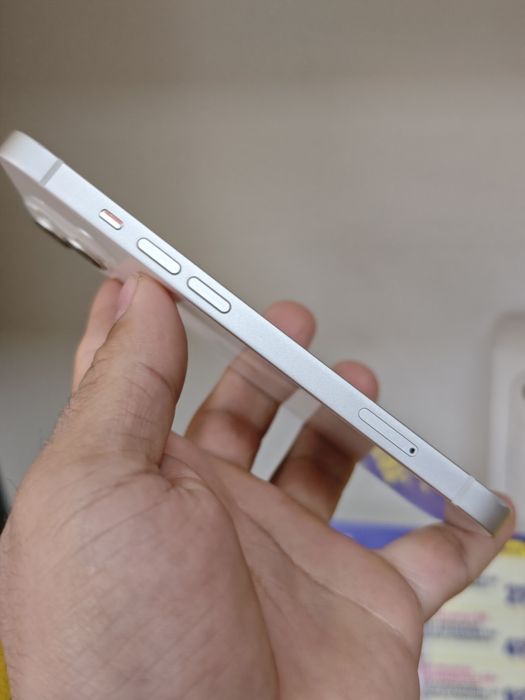 iPhone 13 Alb 128 Gb