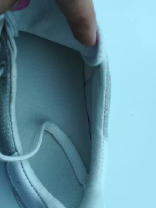 Încălțăminte fete. Piele naturala. În stare bună.