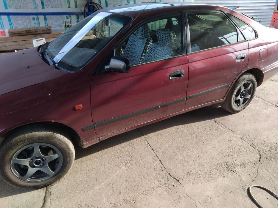 Тойота карина е 95 г.в