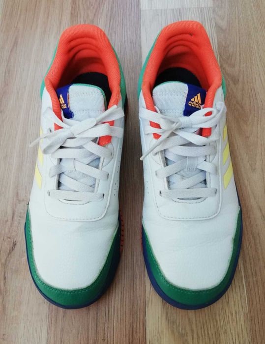 Маратонки на Adidas ном.38