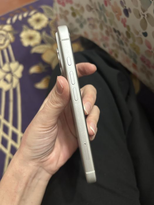 Iphone 17 pro сатылады