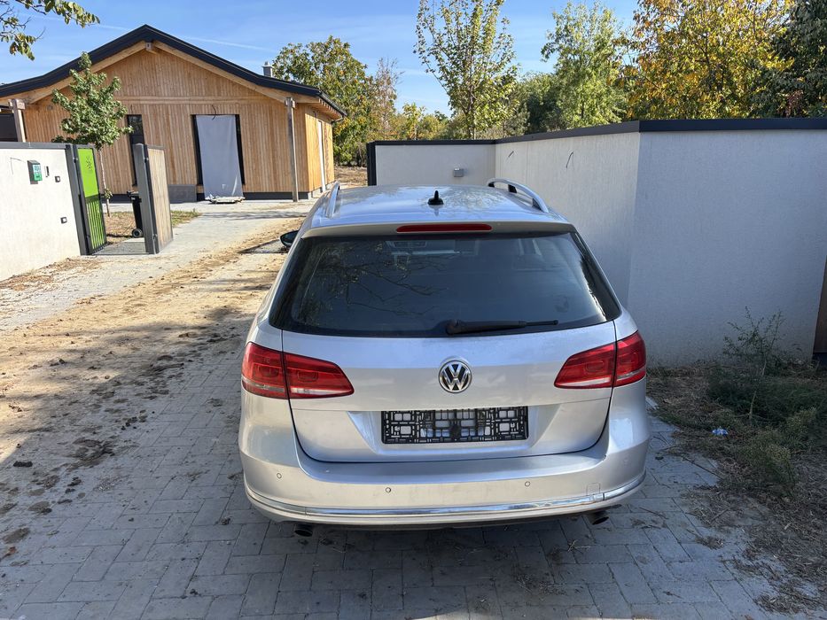 VOLKSWAGEN Passat 2011 — imagine 4