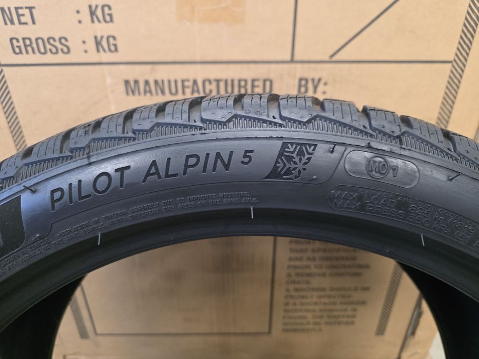 255/40/20 101V 2бр.MICHELIN PILOT ALPIN XL,Неразличими от НОВИ-DEMO,MO