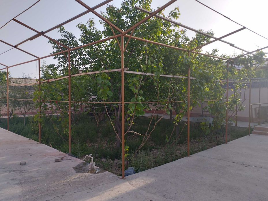 Коттедж сотилади