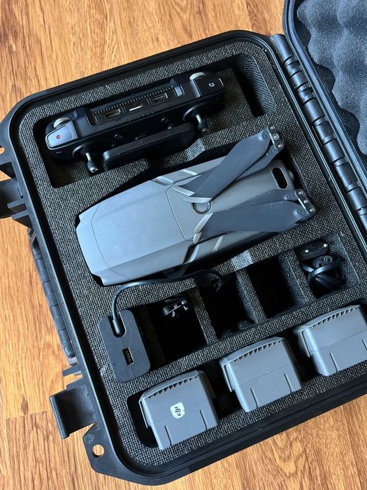 DJI Mavic 2 Pro (4 батерии, Smart Controller, твърд кейс и филтри)