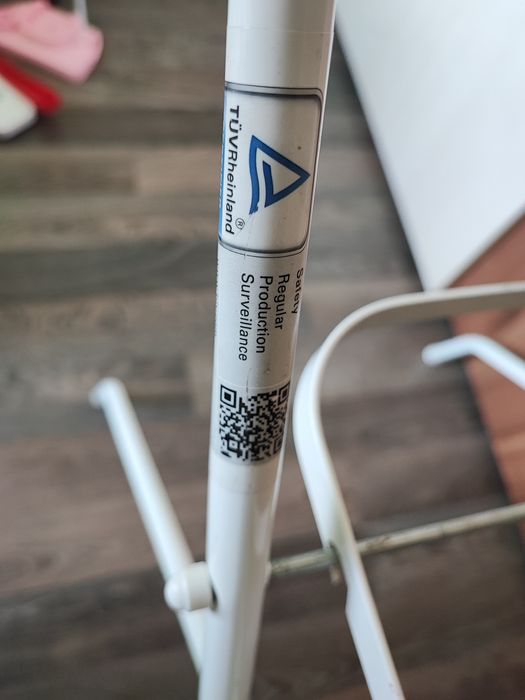 Стойка за бебешка вана