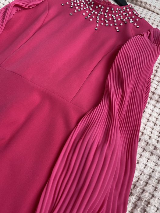 Продам очень красивое платье