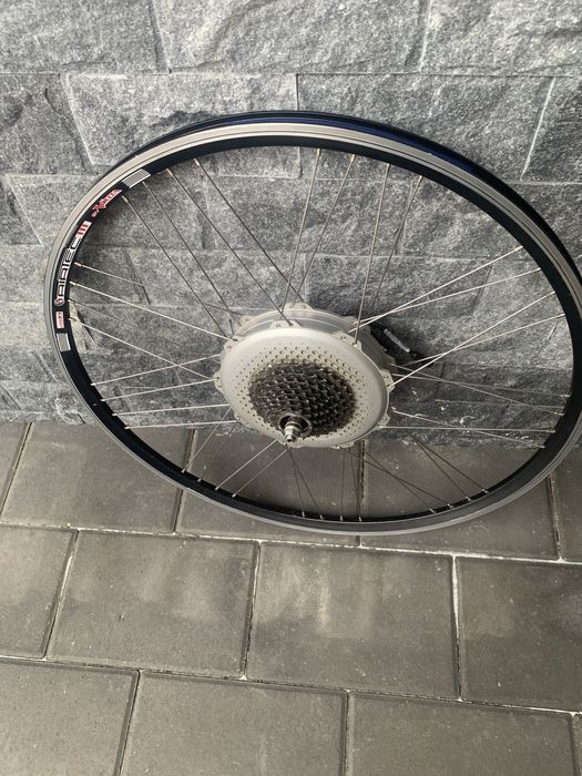 Vand 2 roti bicicleta