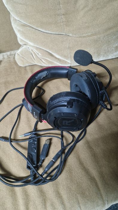 Casti gaming folosite