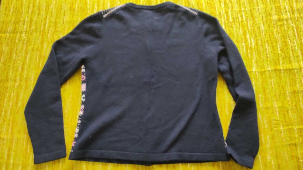 Вълнена жилетка, размер Л