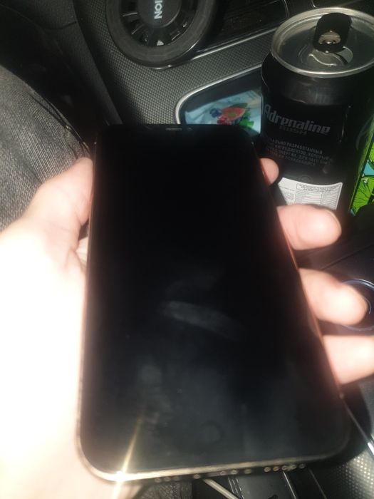 продам 12 про айфон