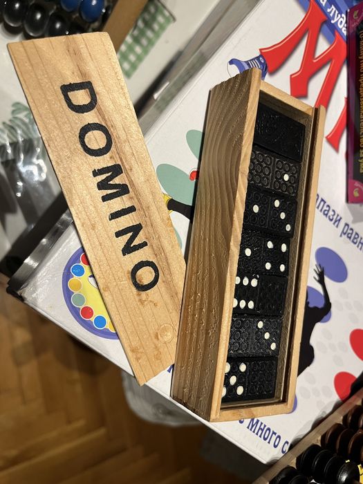 Настолни игри Labyrinth, brainbox, mr. Twist, коледен пъзел