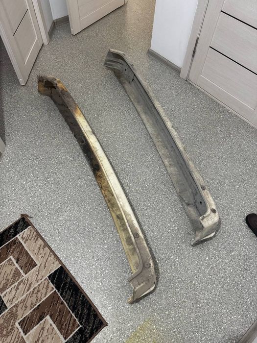 Усилитель заднего бампера бмв е34