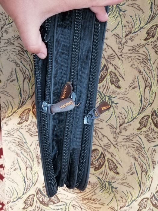 Genți pentru documente