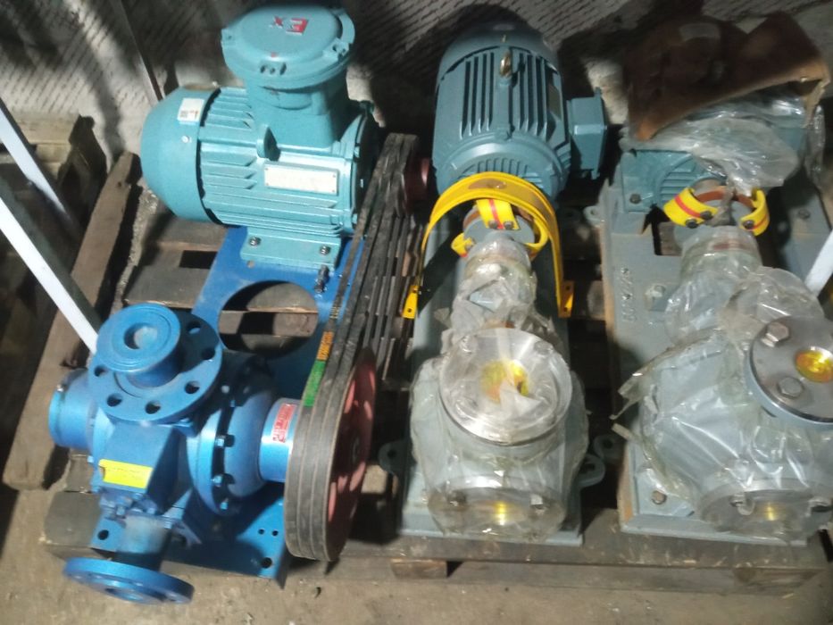 Насосы промышленные водяные бензиновые мысленные