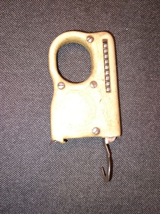 Ретро комбинирано кантарче с рулетка