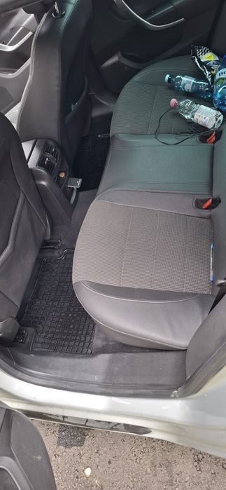 Vand Opel insignia 2.0 cdti, Automată , bi-xenon