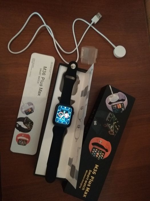 Смарт часы  продается