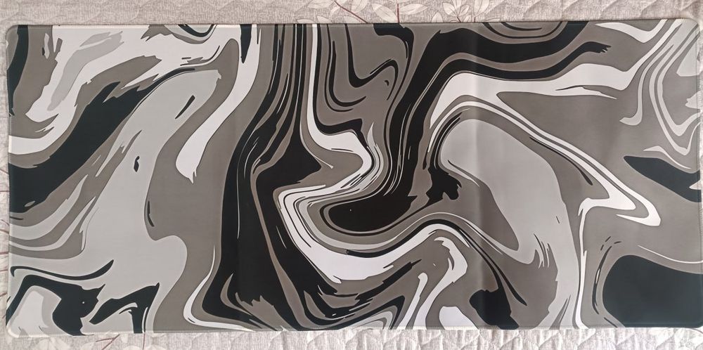 O'yin kovrigi 90х40 sm (Liquid Pattern)