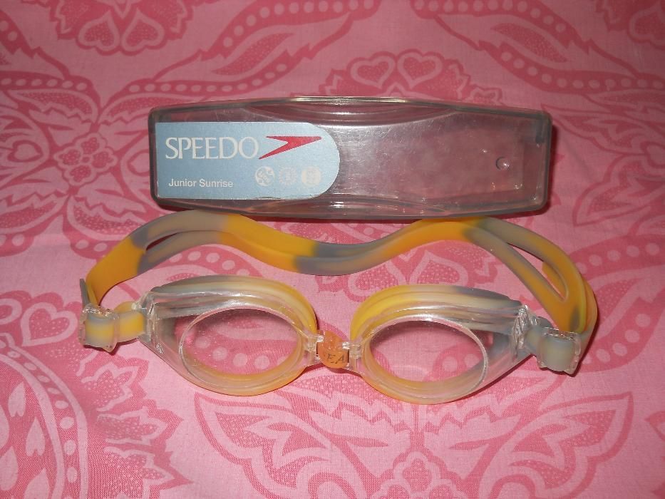 Ochelari de inot pentru copii