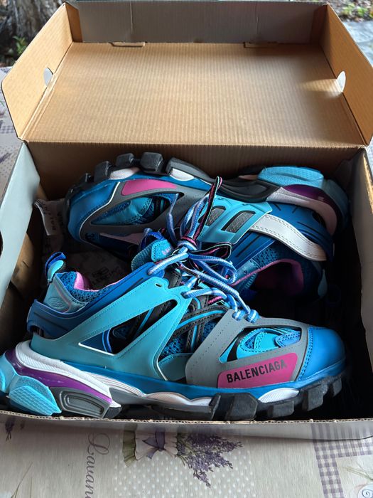 balenciaga tracks