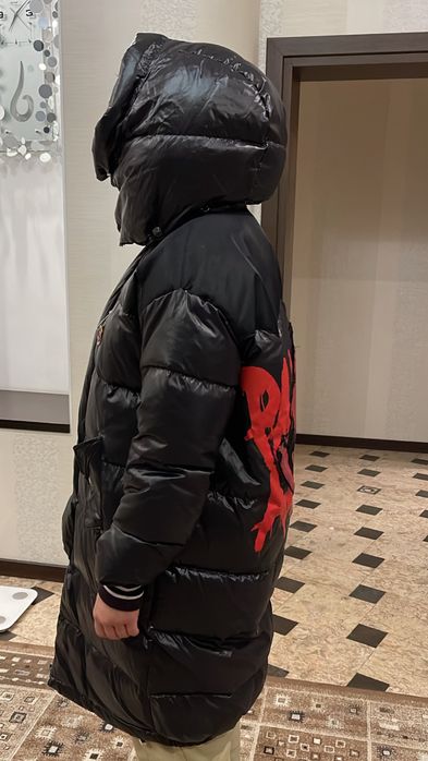 Пуховик Moncler