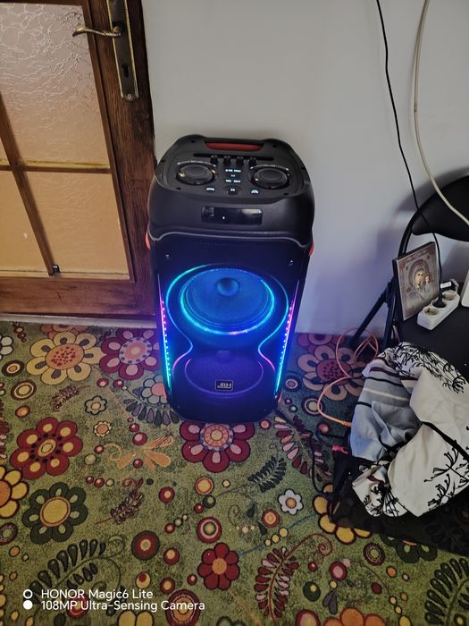 Vând boxă JRH  800W