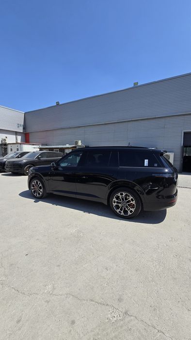 Lynk Co 900 PHEV 2T DHT Ultra 6 Zeekir Jili brendlari  asosida.