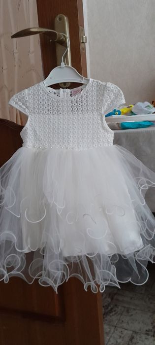 Продам платье на годик