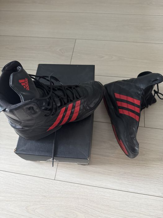 Боти Adidas, номер 37 и 1/2