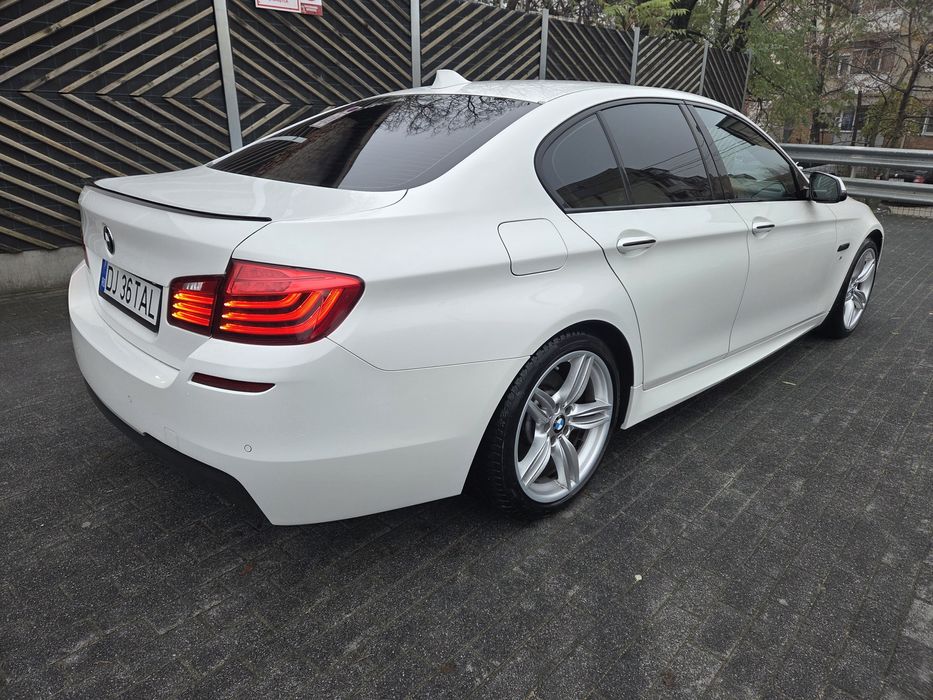 BMW seria 5 520D M pachet B47