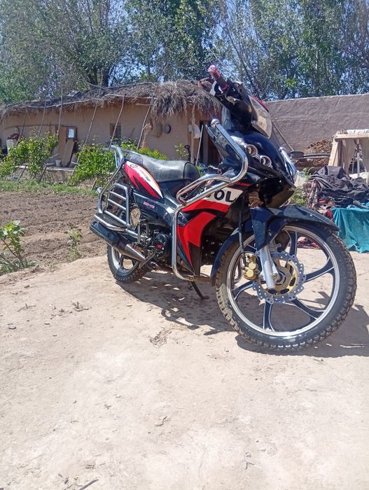 Mototsikl sotiladi