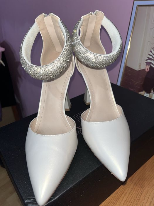 Продам много одежды