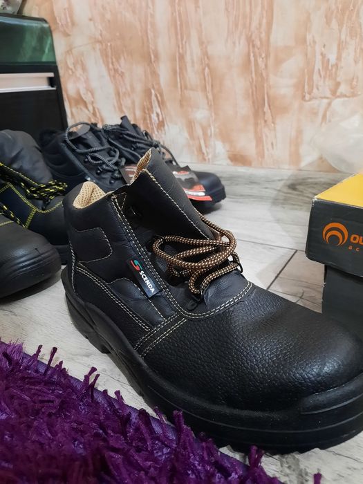 Ботинка отличного качества