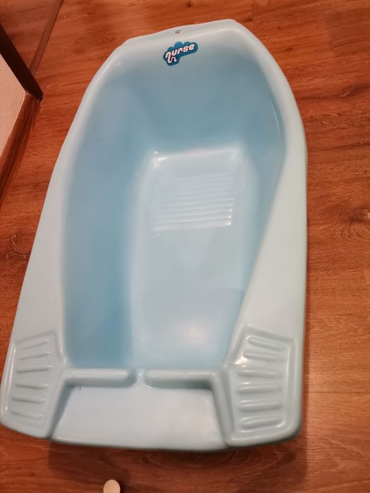 Cadită pentru bebeluși marca Nurse.