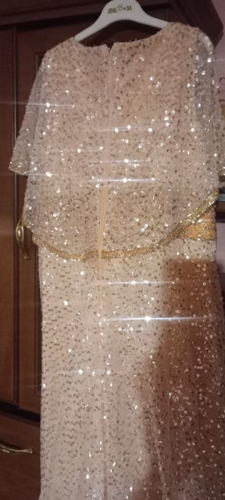 Офицялни елегантни рокли