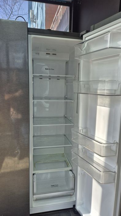 Холодильник 2х камерный