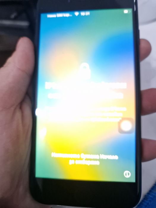 Iphone se 2020 за части