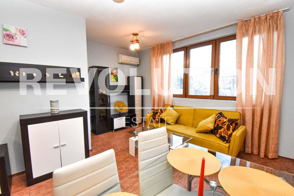 Дава се под наем Двустаен апартамент в София, Хладилника - 70 кв.м за 575 € - Снимка #1