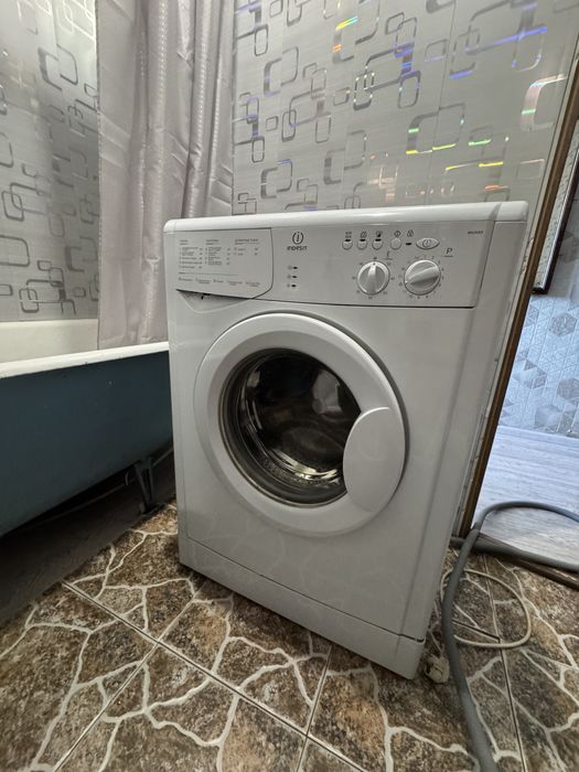 Продаю Стиральную машину