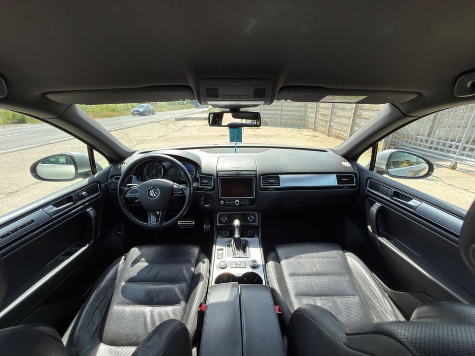 Volkswagen Touareg 3.0 V6 TDI 262 CP