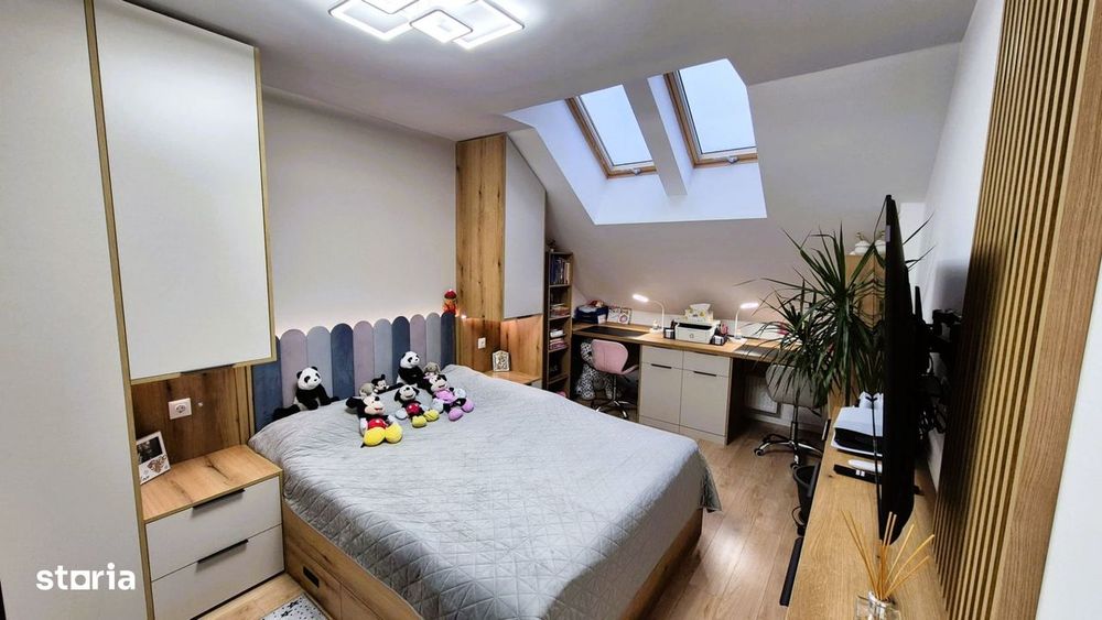Apartament 4 camere 96 mp Calea Cisnadiei